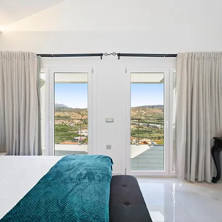 Vila Annasa Ária Exteriér fotografie